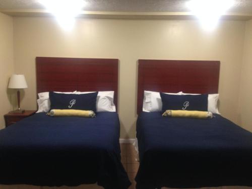 Pleasure Point Inn & Suites - photo 27