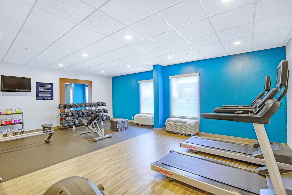 Hampton Inn Slidell - photo 28