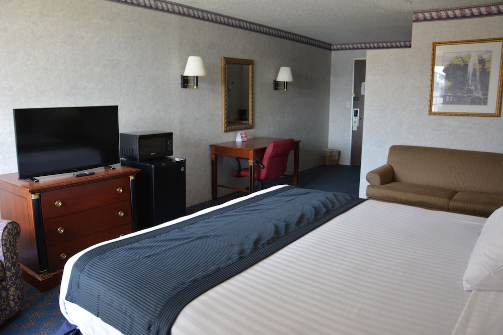 Travelodge by Wyndham Milwaukee - photo 6