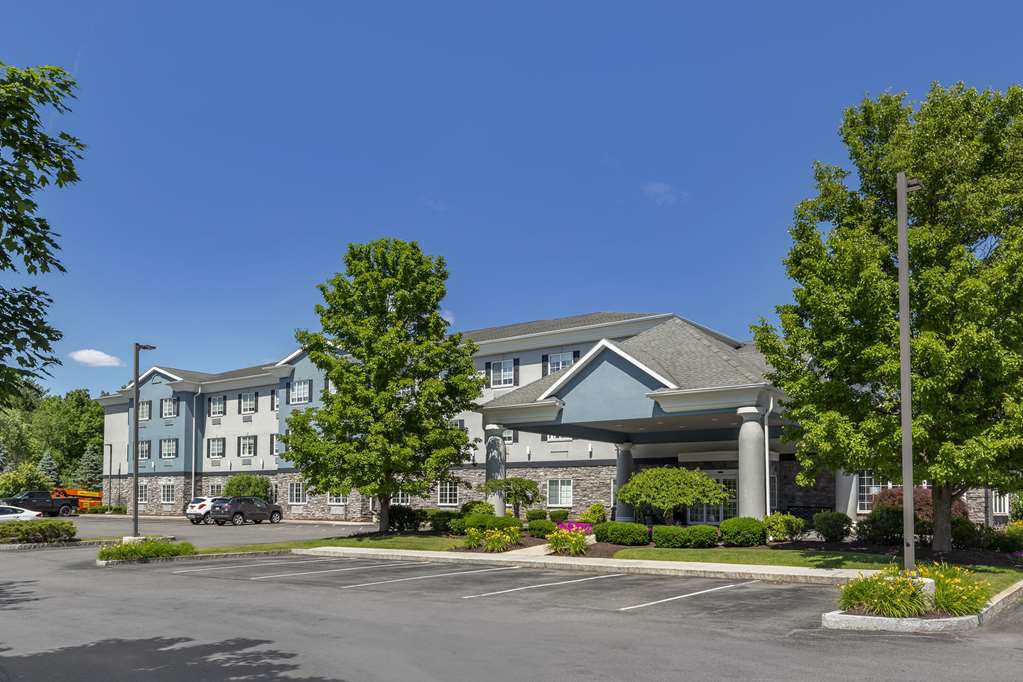 Comfort Inn & Suites East Greenbush Albany