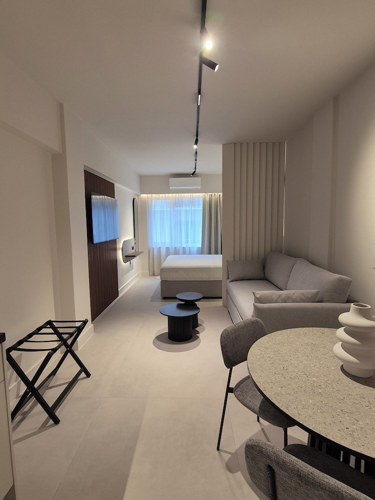 Shape Suites Athens — 4-Star Luxury Hotel in Athens, Greece