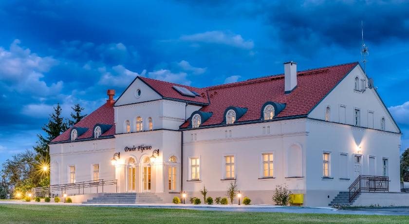 Hotel Dwór Fijewo — hotel in Golub-Dobrzyn