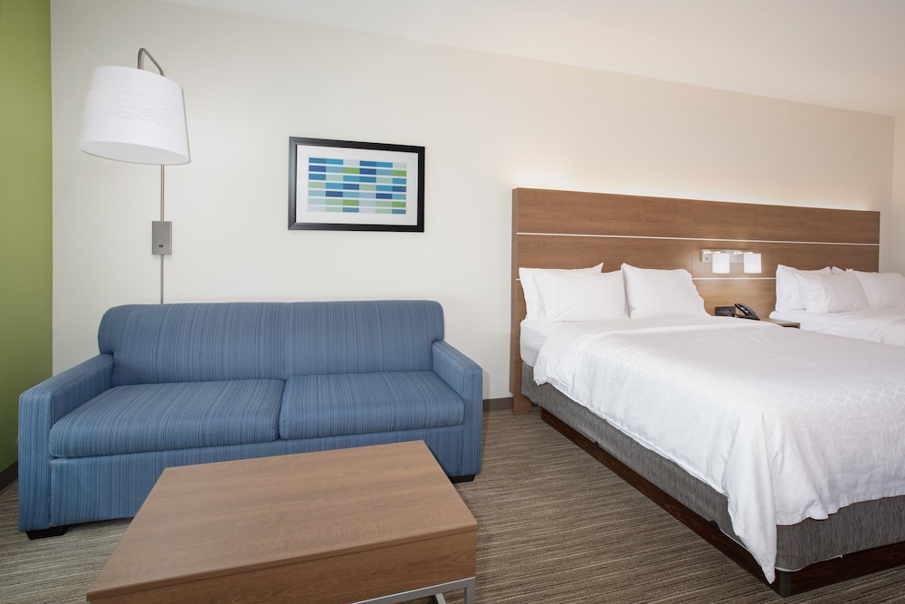 Holiday Inn Express & Suites Goodland I 70 an IHG hotel - photo 28