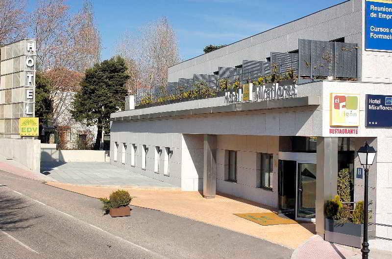 Metropol Miraflores — hotel in Miraflores De La Sierra