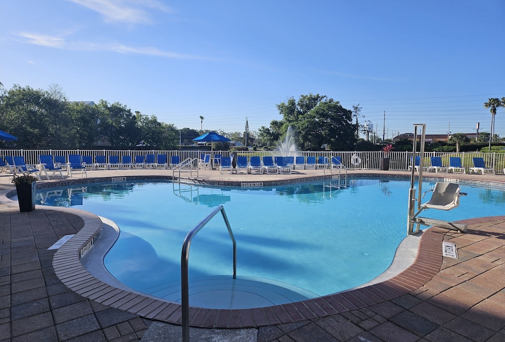 Holiday Inn Express Clermont Se West Orlando - photo 29