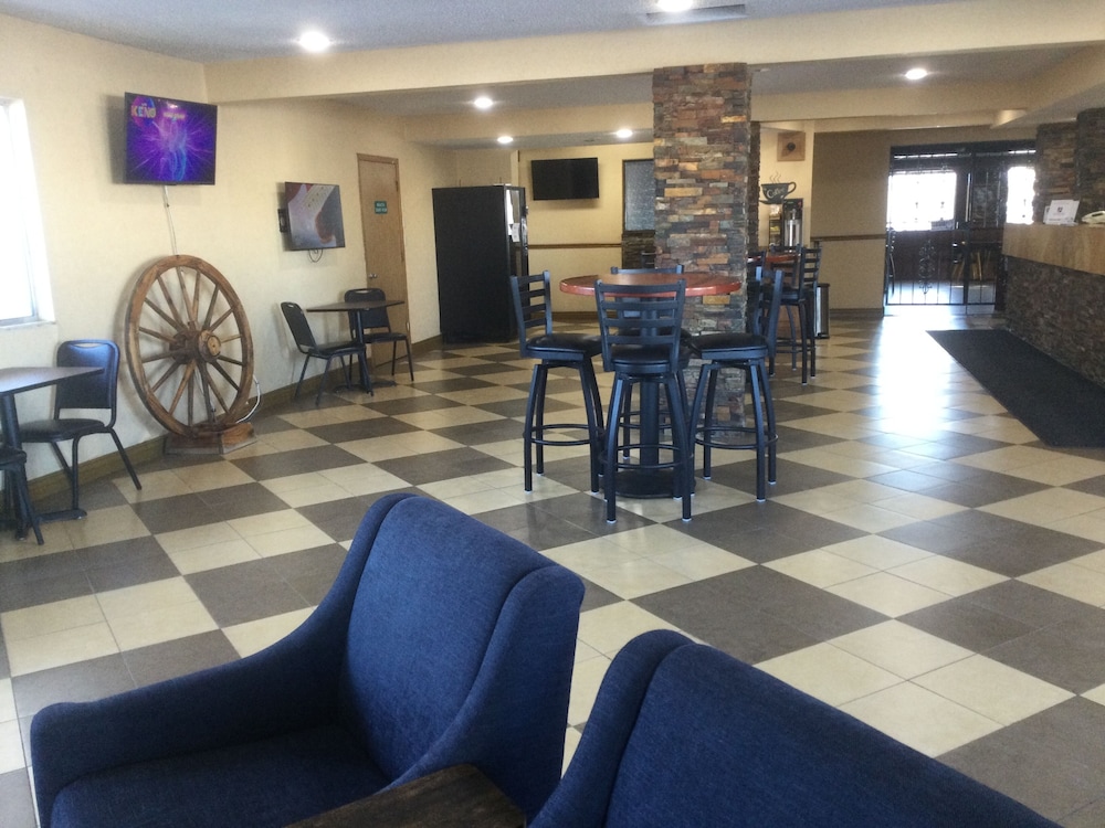 Affordable Inns Evanston - photo 2