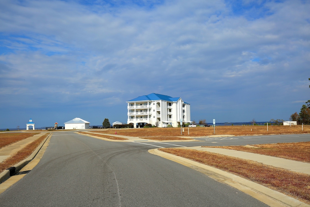Waterside Resort - photo 23