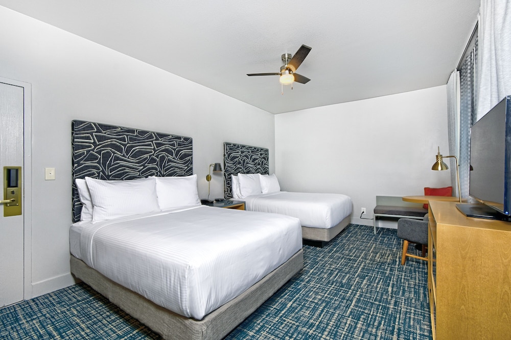 Hotel Garrett - photo 11