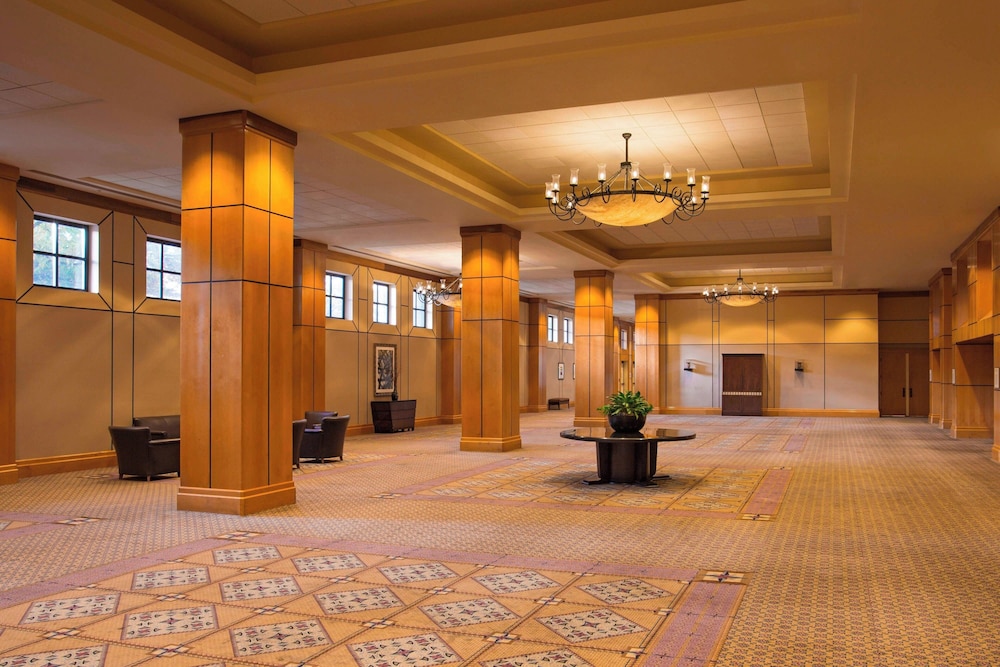 Sheraton Birmingham Hotel - photo 52