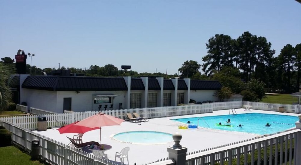 Palmetto Inn Florence - photo 8