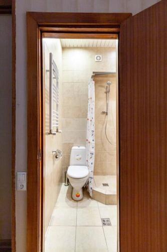 Cozy Apart W AC & free parking in the Town Center