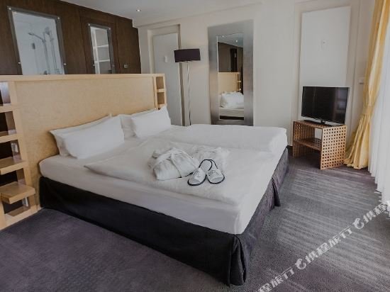 Vitalia Seehotel — Bad Segeberg — photo 5