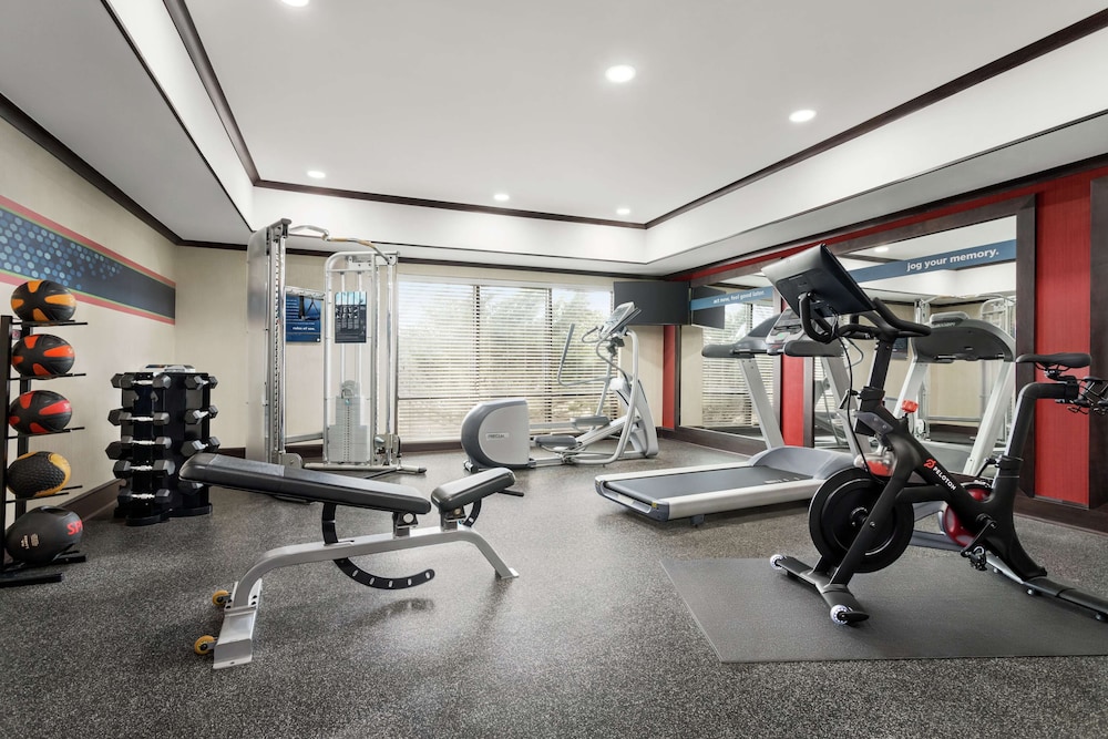 Hampton Inn New Albany - photo 50