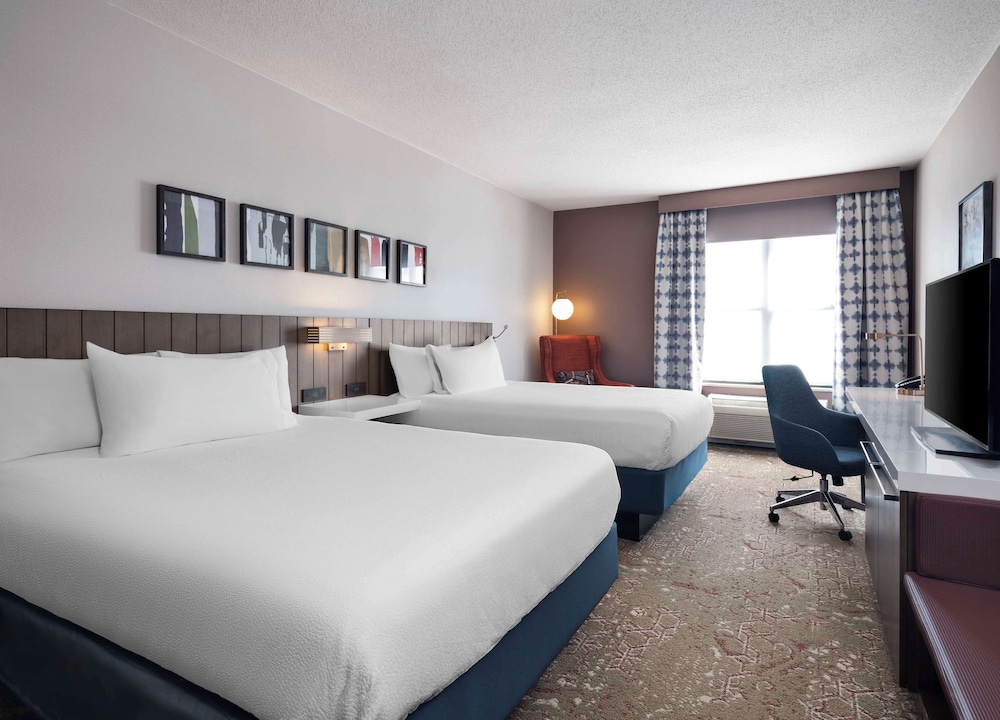 Hilton Garden Inn Bloomington - photo 25