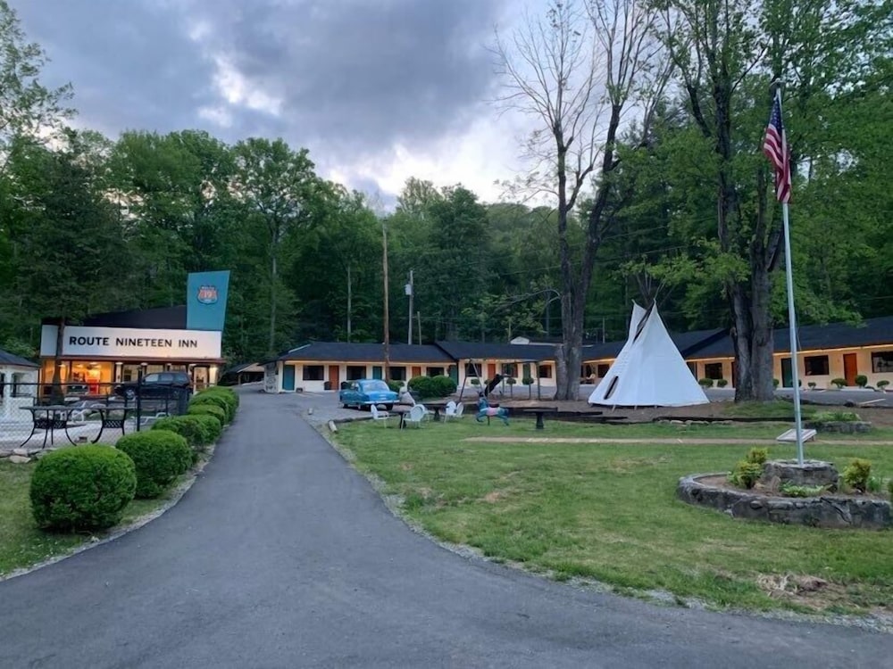 Route 19 Inn - photo 28