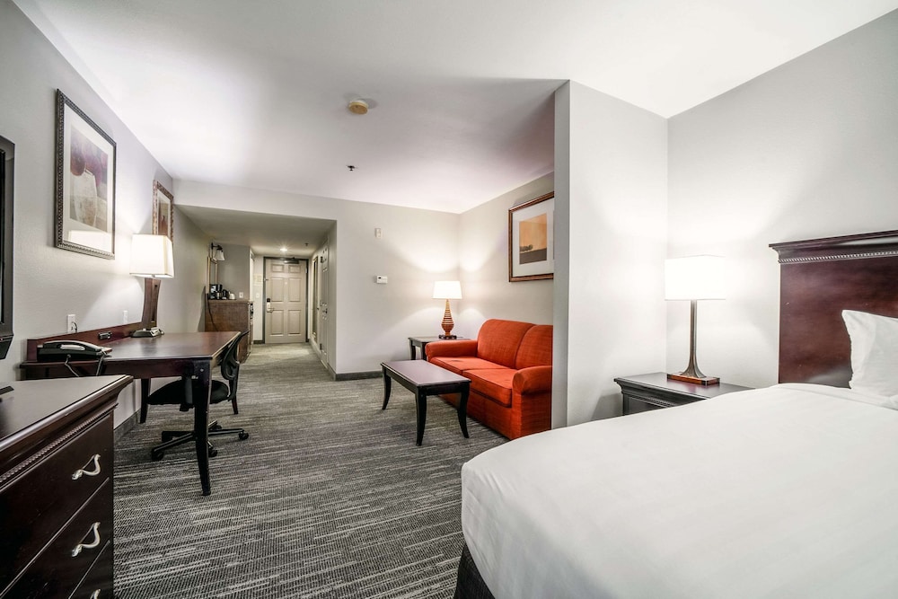 Country Inn & Suites by Radisson Ontario at Ontario Mills CA - photo 46