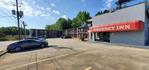 Regency Inn - carbon neutral hotel in Riverdale