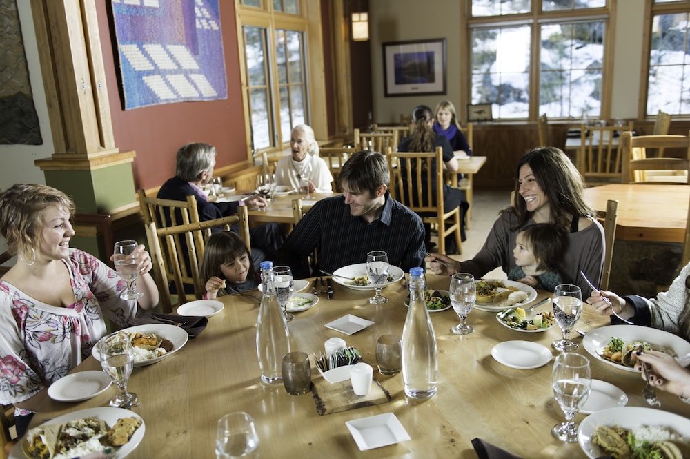 Sleeping Lady Mountain Resort & Spa - photo 21
