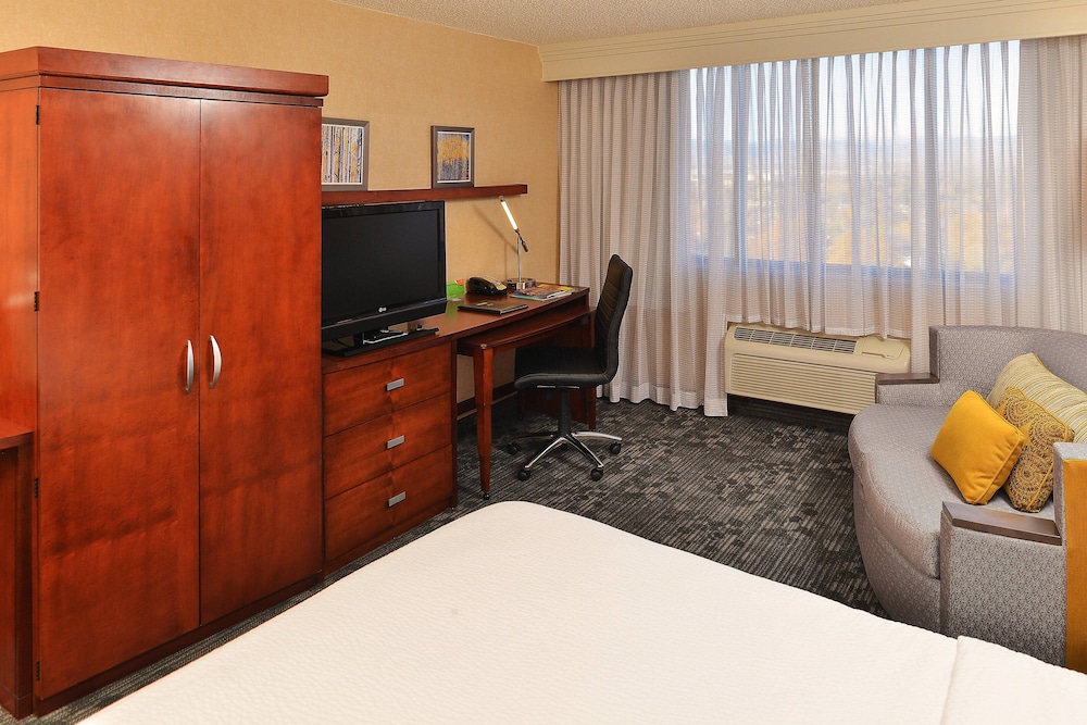 Courtyard by Marriott Denver Cherry Creek - photo 29
