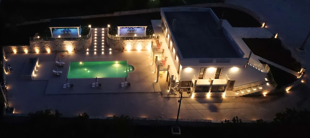 Villa Fumarola — 4-Star Luxury Hotel in Ostuni, Italy