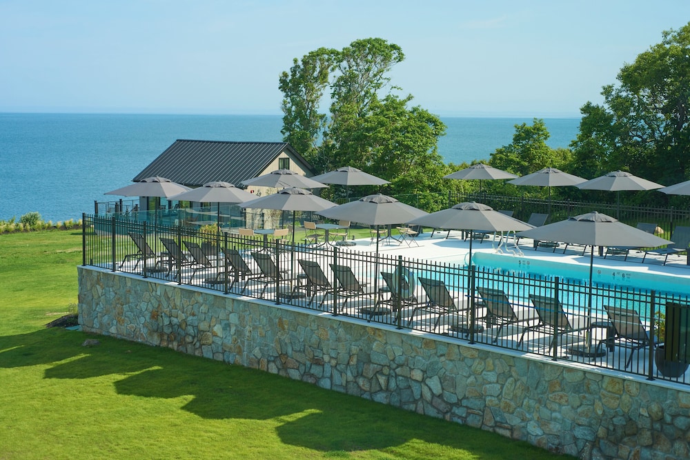 Hotel Moraine - photo 24