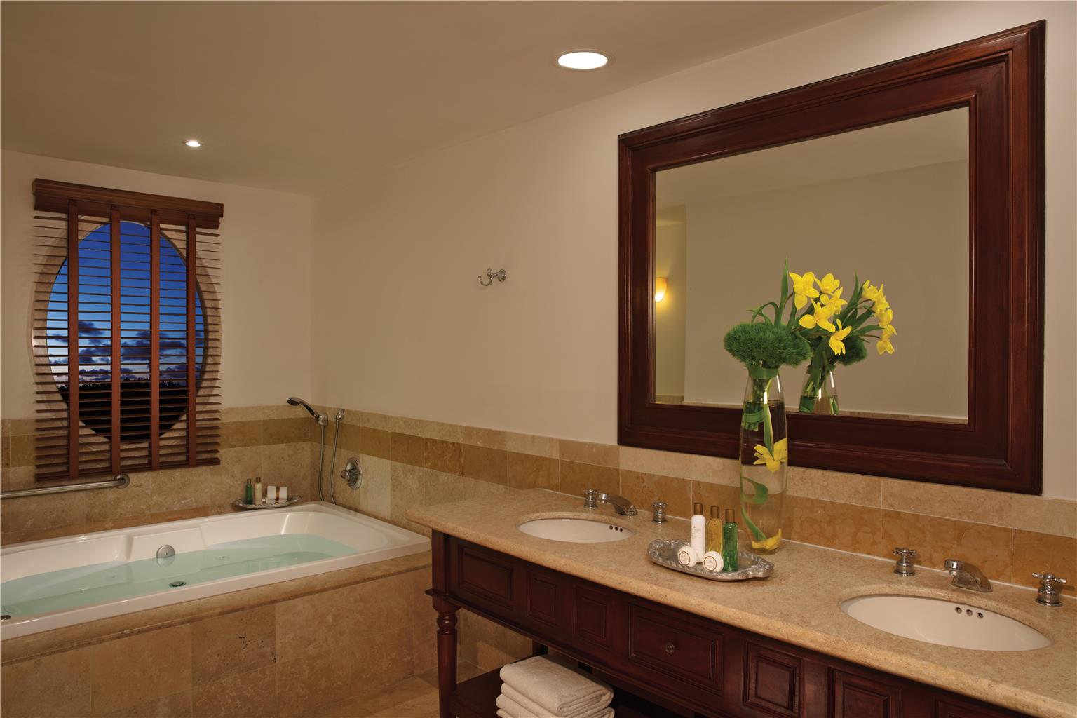 Guest room