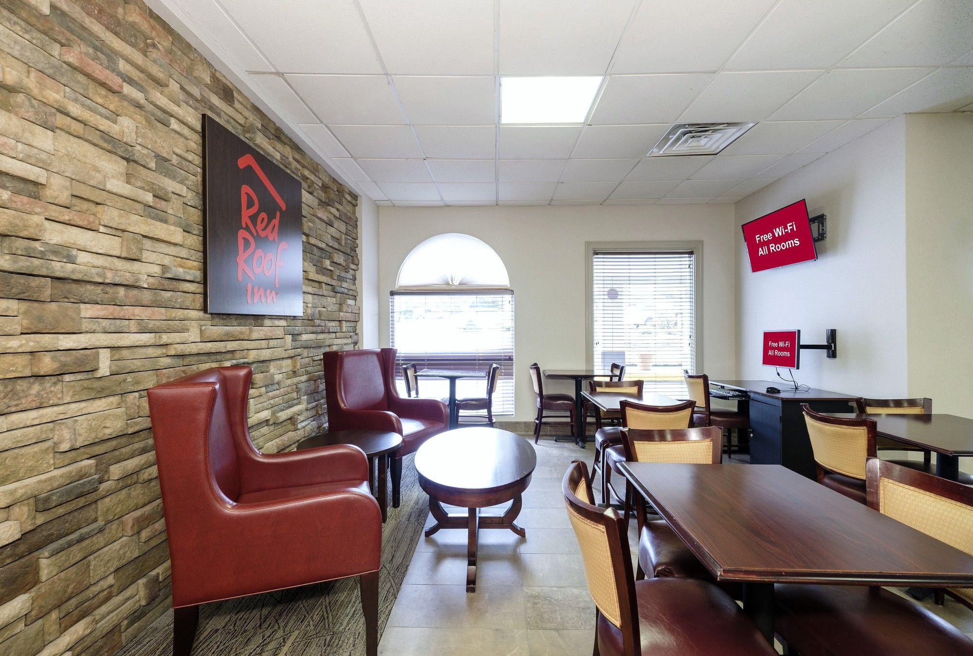 Red Roof Inn Washington DC College Park - photo 9