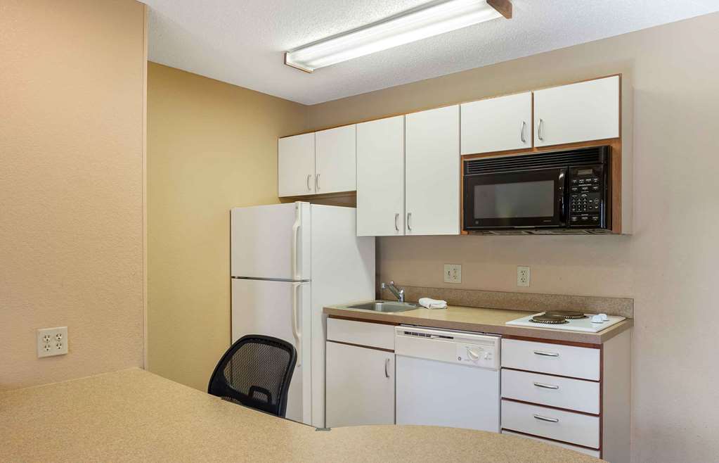 Extended Stay America Select Suites Jacksonville Southside - photo 61