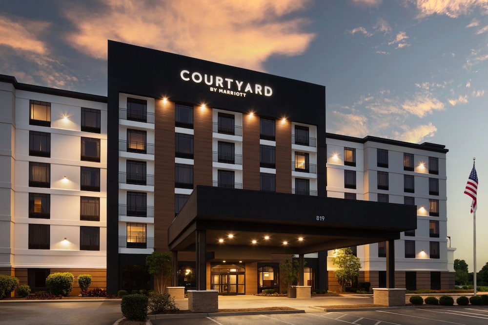 Courtyard by Marriott Louisville Airport - photo 41