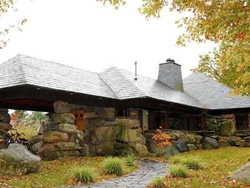 Winvian - carbon neutral hotel in Morris