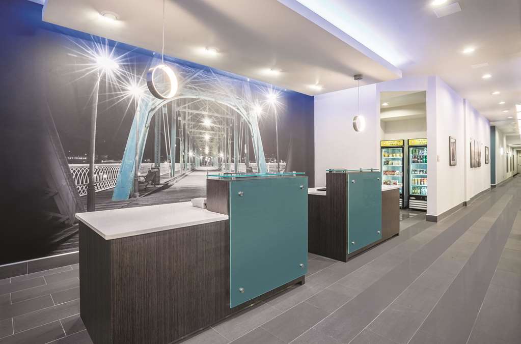 La Quinta Inn & Suites by Wyndham Cleveland TN - photo 6