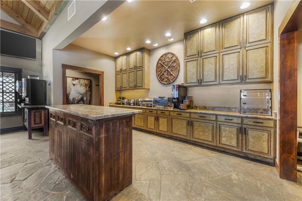 Best Western Plus Weatherford - photo 36
