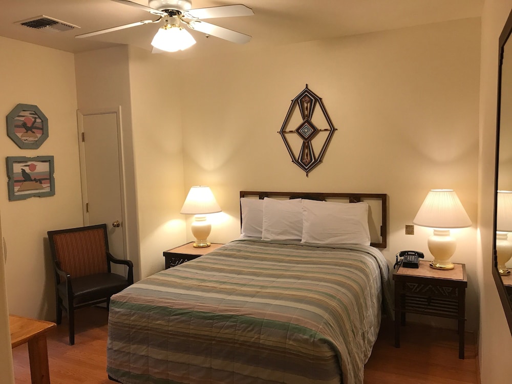 Sedona Village Lodge - photo 7