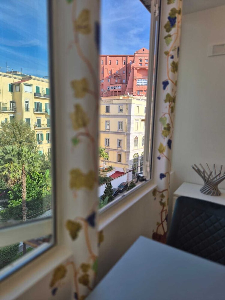 Arco Boutique Rooms - last minute hotel in Naples