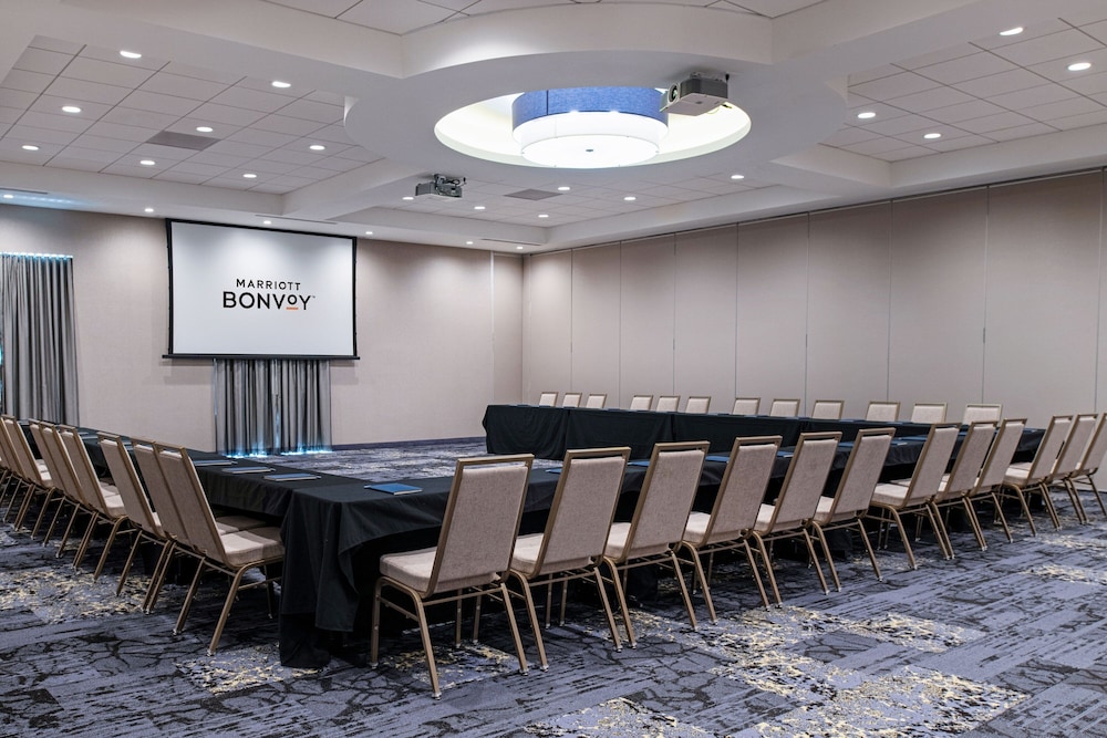 Fairfield Inn & Suites by Marriott Menifee - photo 43