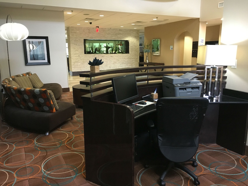 Holiday Inn Express Hotel & Suites Havelock NW N - photo 18