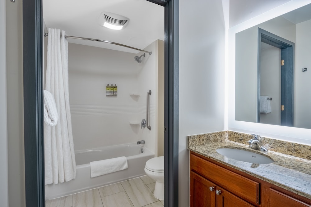 Candlewood Suites Boston North Shore Danvers - photo 19