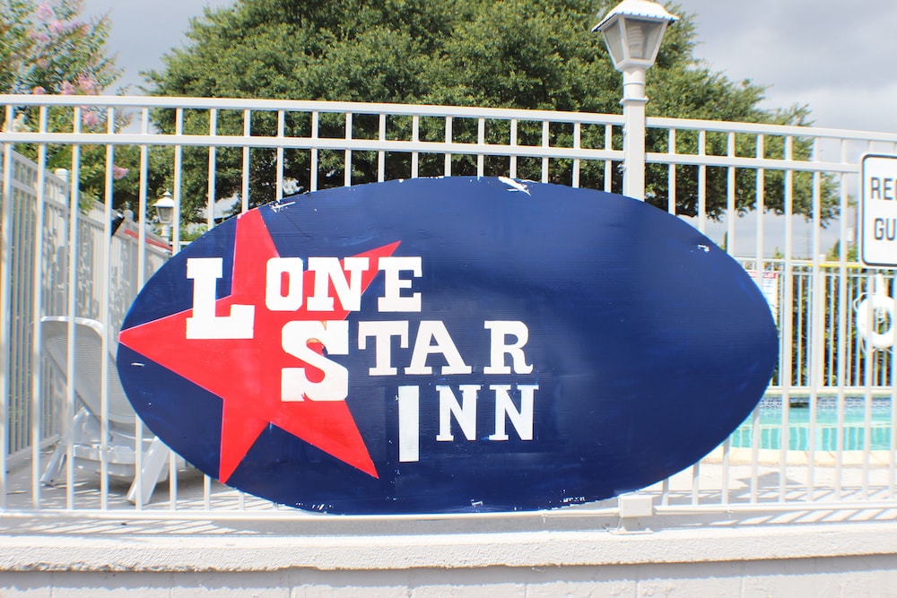 LoneStar Inn - photo 25