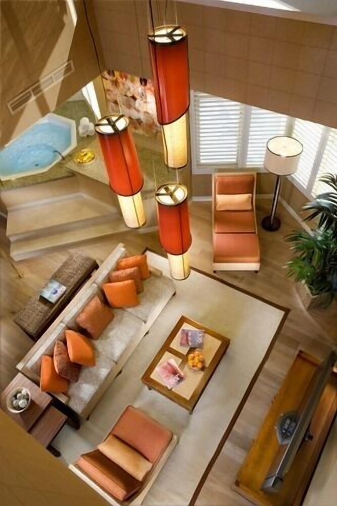 Tropicana Las Vegas - photo 6