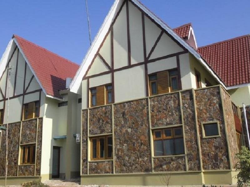 Cherry May Hotel in Pyin Oo Lwin, Myanmar
