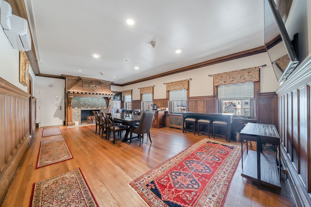 The Grandeur Estate - photo 58