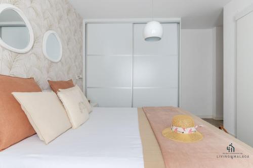 Living4Malaga Sea Breeze Apartment — 4-Star Luxury Hotel in Malaga, Spain