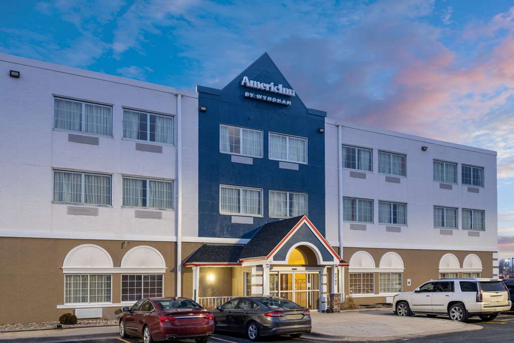 AmericInn by Wyndham Cedar Rapids North - featured photo