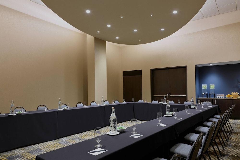 SpringHill Suites by Marriott Denver Downtown - photo 38