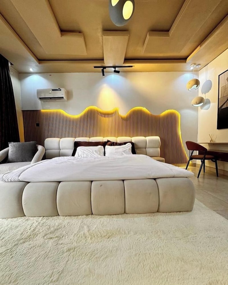 Lifta Apartment — 4-Star Luxury Hotel in Abuja, Nigeria