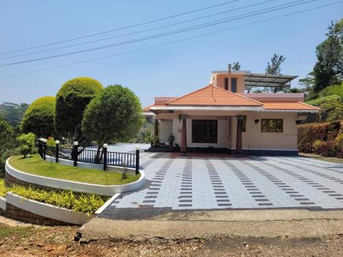Tea Mitra Holiday Homes — 4-Star Luxury Hotel in Erattupetta, India