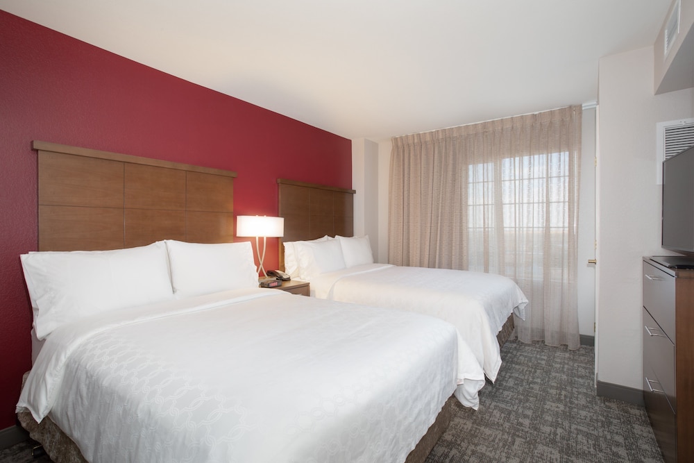 Staybridge Suites Denver International Airport an IHG Hotel - photo 2