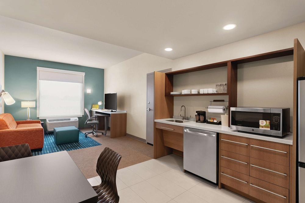 Home2 Suites by Hilton Lancaster - photo 10