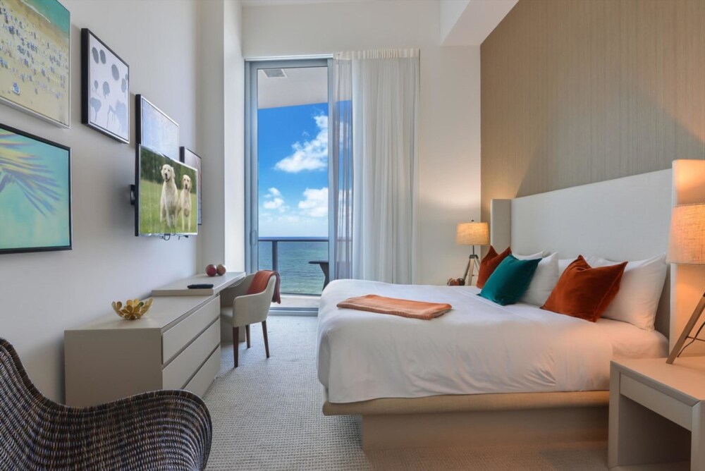Contemporary Beach Resort Condos - photo 26