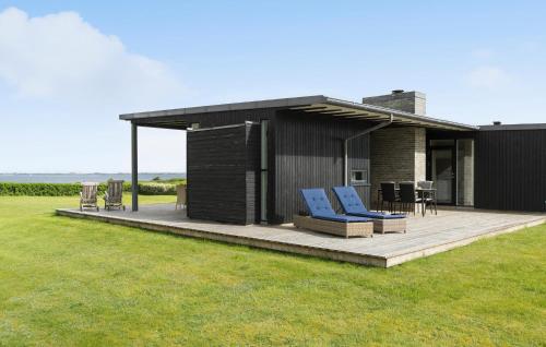 Beach Front Home In Spøttrup — Skive — photo 2